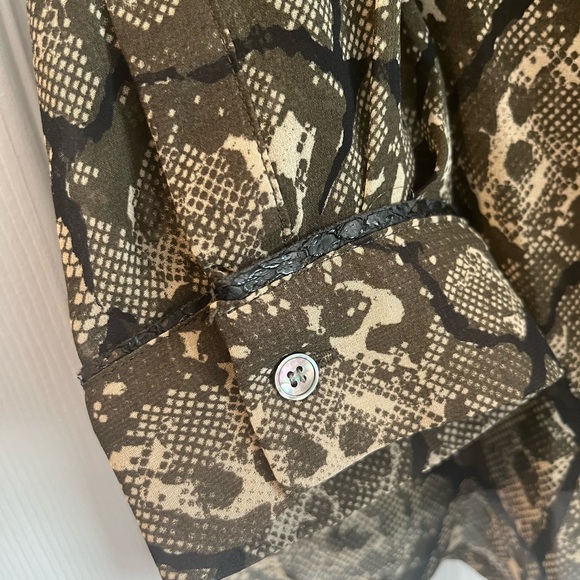 PJK Patterson J Kincaid | Sheer Blouse - Picture 8 of 14